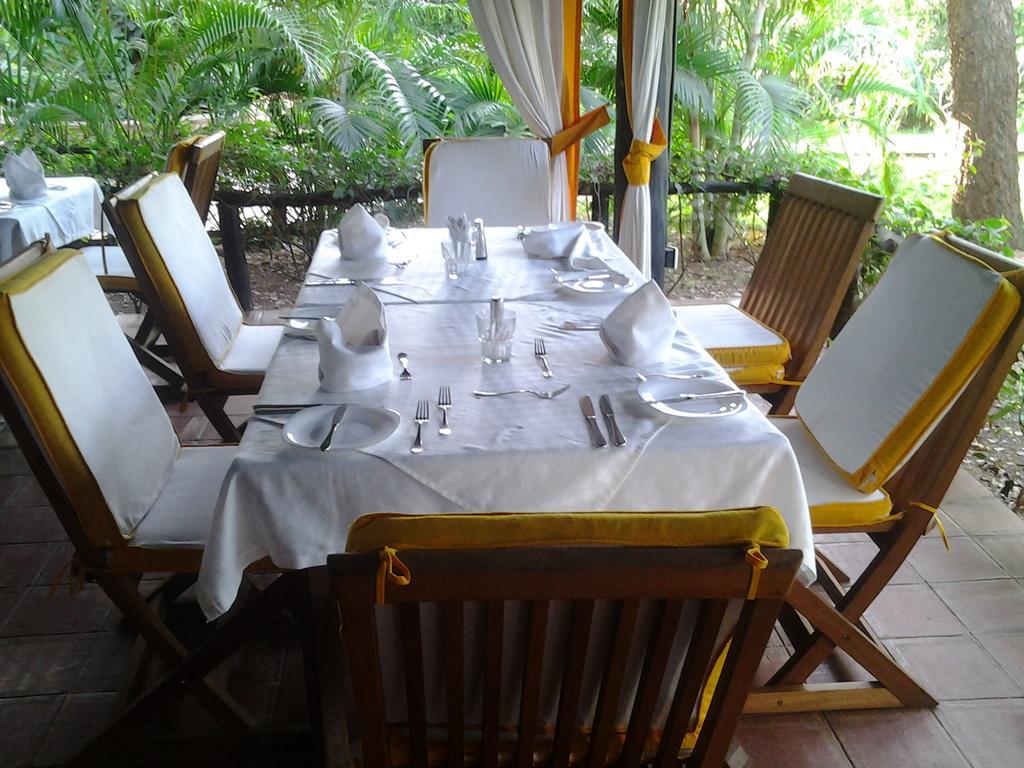 Mangro Hotel Diani Beach Luaran gambar